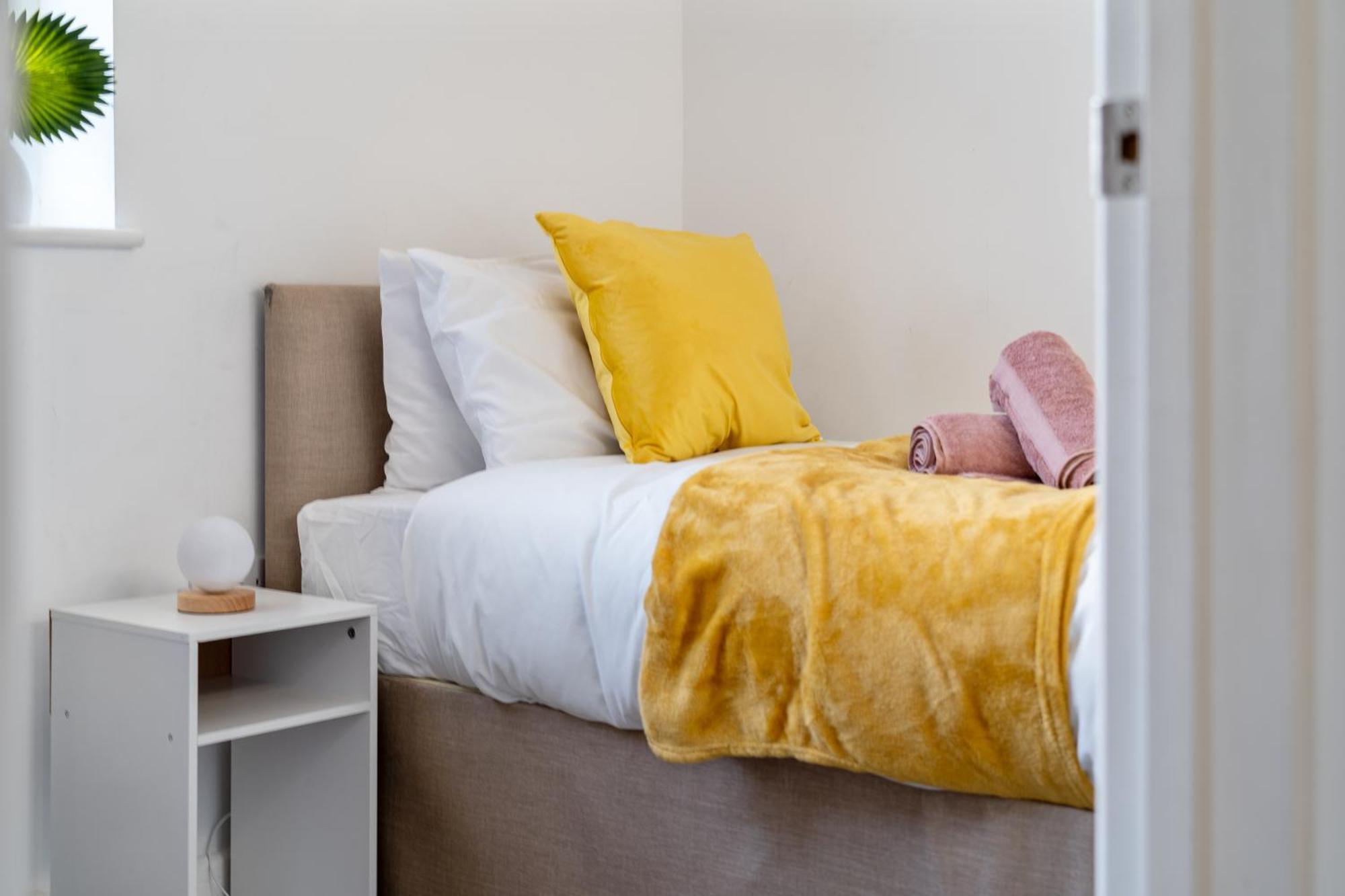 7Nights Reserve L Modern House Near City Center Sleeps 6 With Free Parking L By Zen Nights Short Lets & Serviced Accommodations Leicester Exterior foto